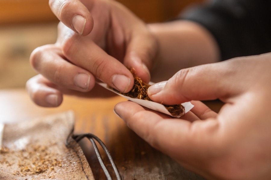 Est-il possible de rouler ses propres cigares naturels à la maison ?